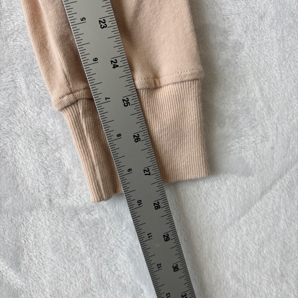 Vuori Women's Cream Sweatshirt - Picture 6 of 12